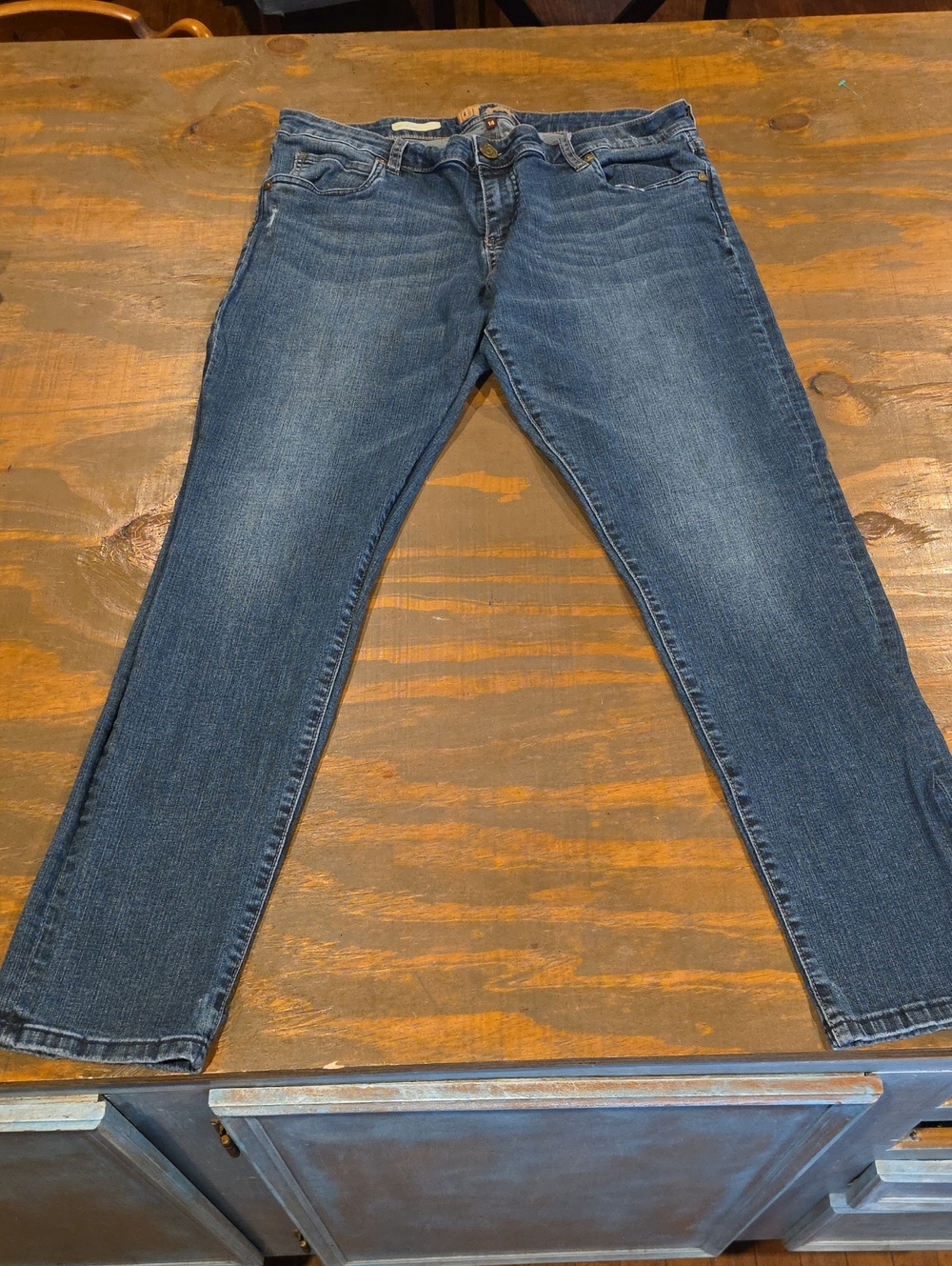 Kut from the Kloth Women's Boyfriend Jeans - Medium Blue Wash
